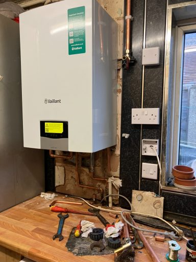 Working with gas engineers
